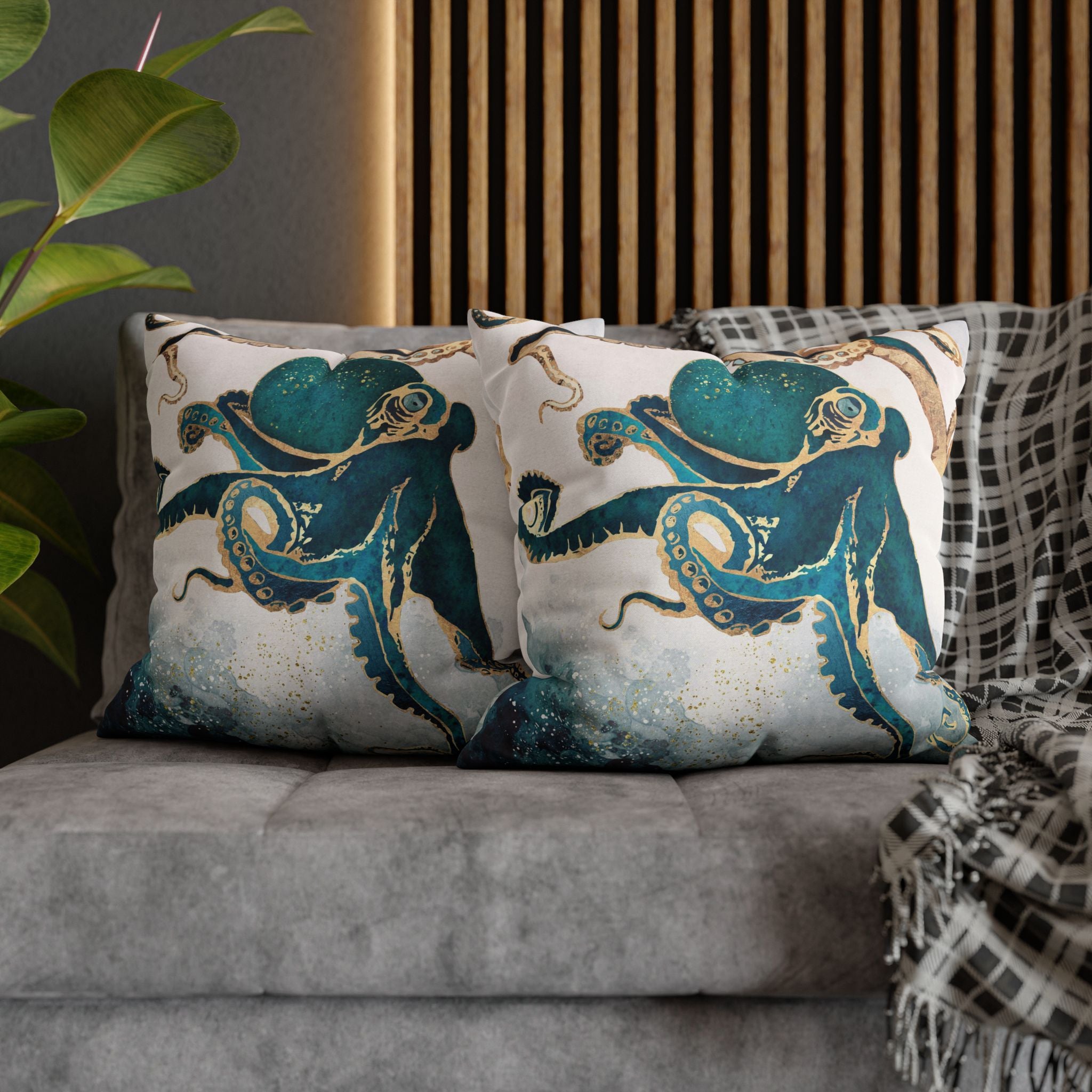 Underwater Dream V - Decorative Pillow Cover