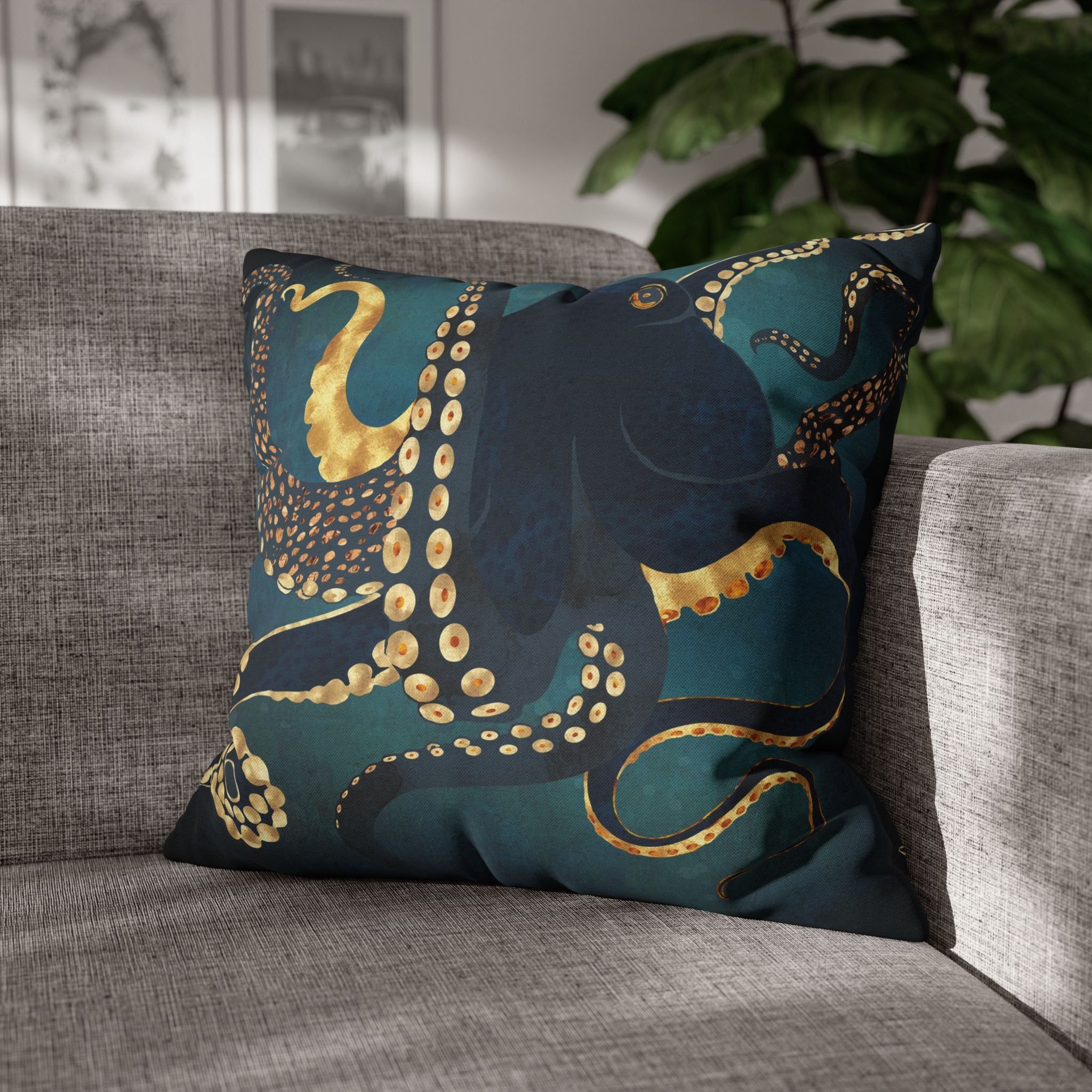 Metallic Octopus IV - Decorative Pillow Cover