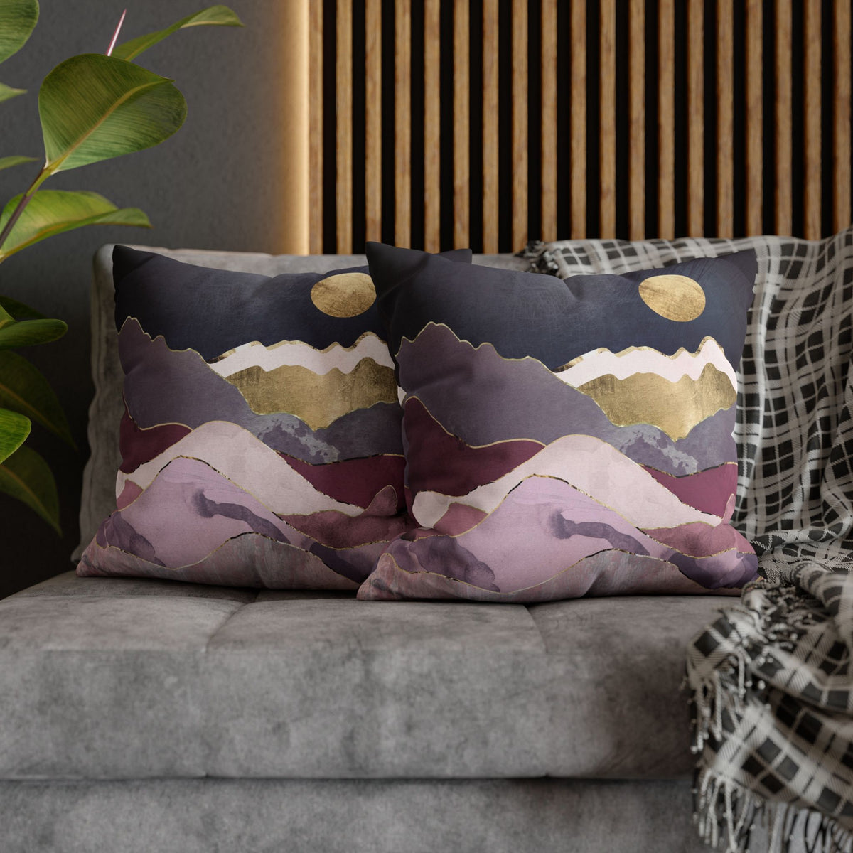 Raspberry Dream - Decorative Pillow Cover