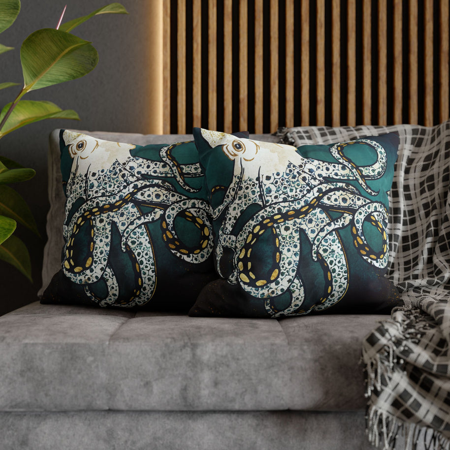 Underwater Dream VII - Decorative Pillow Cover