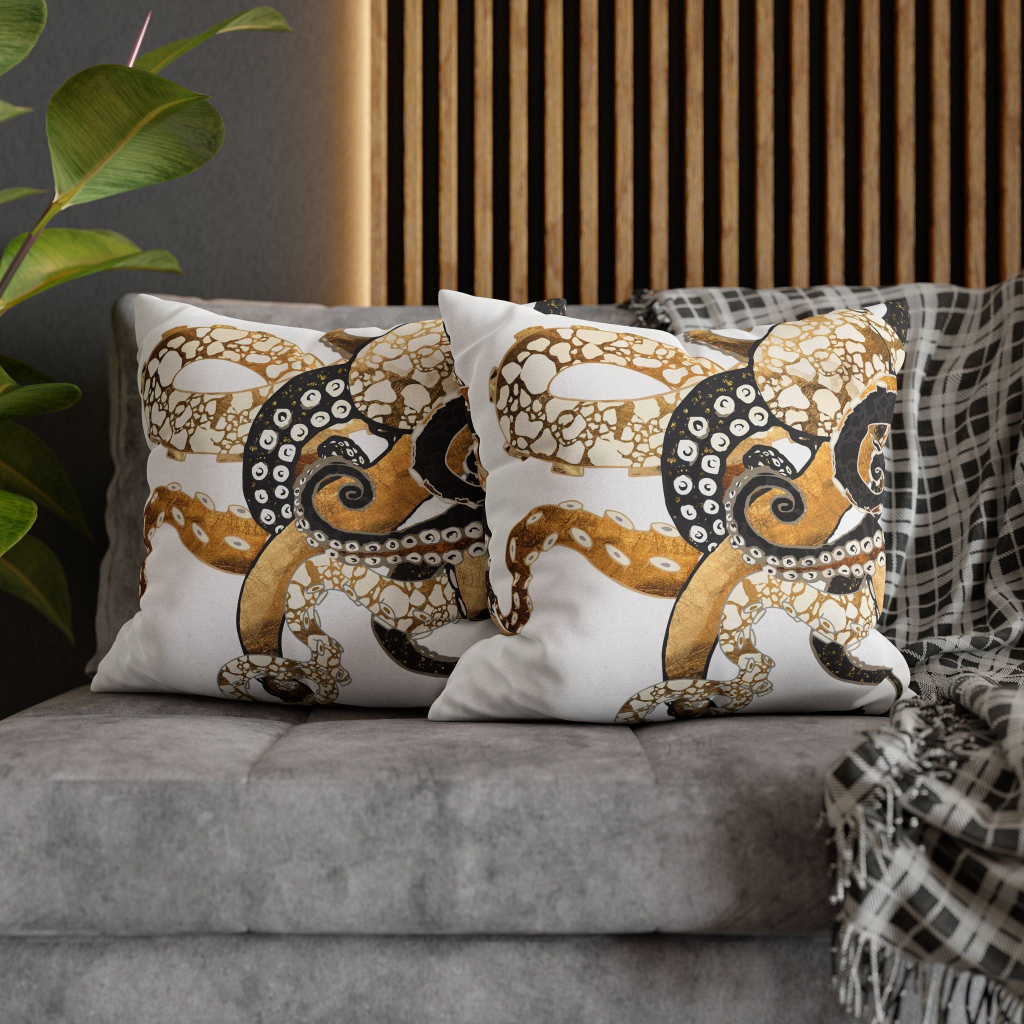 Metallic Octopus - Decorative Pillow Cover